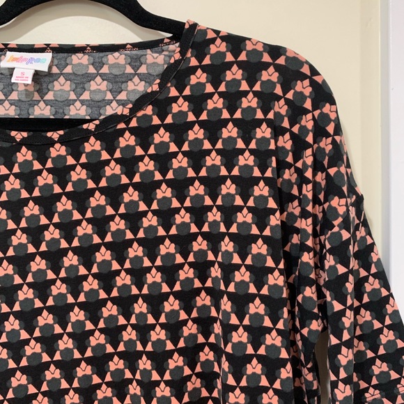 NWT Small Minnie Mouse Irma tee by LuLaRoe - Picture 2 of 3